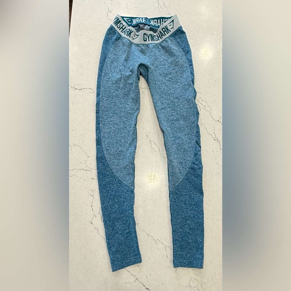 Gymshark Women’s Teal  Performance Leggings